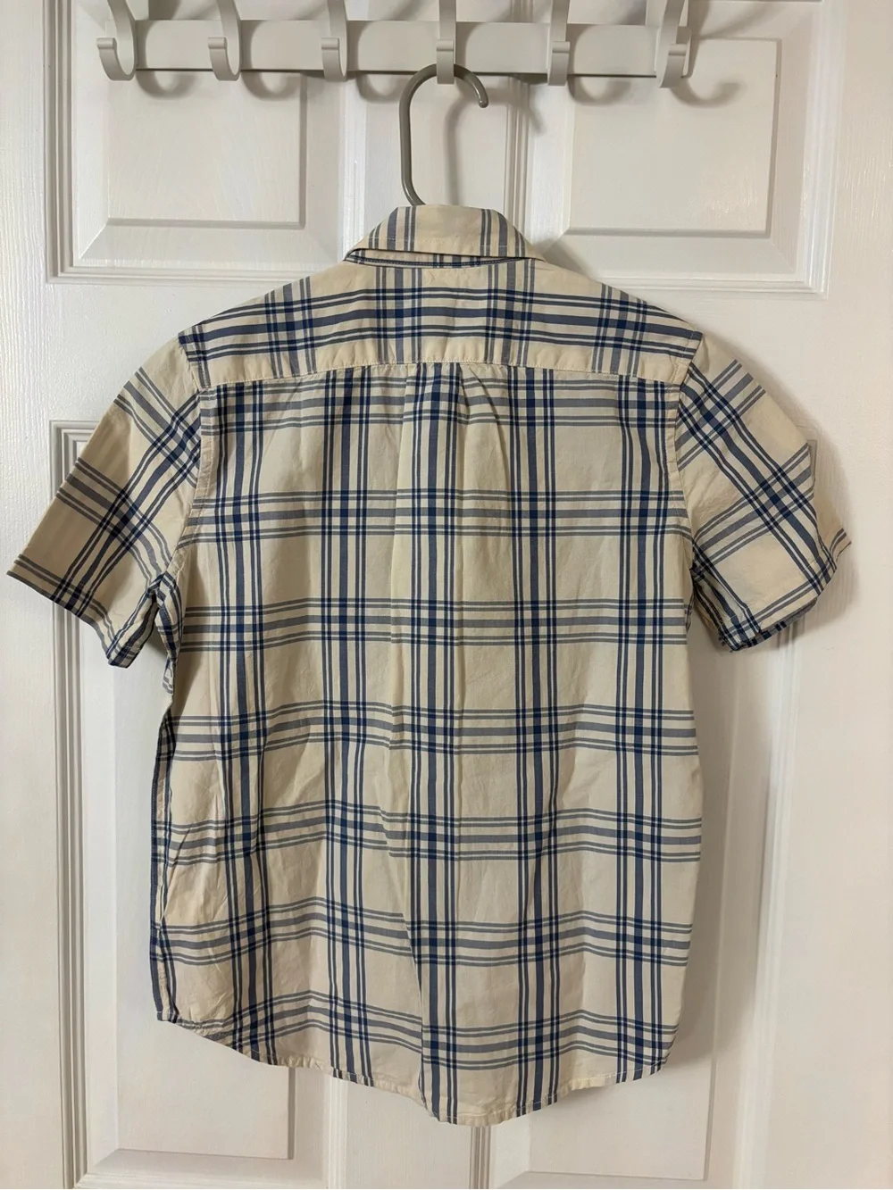 NWT GAP button down shirt